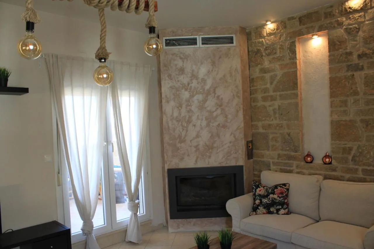 Stone Apartment Thessaloniki